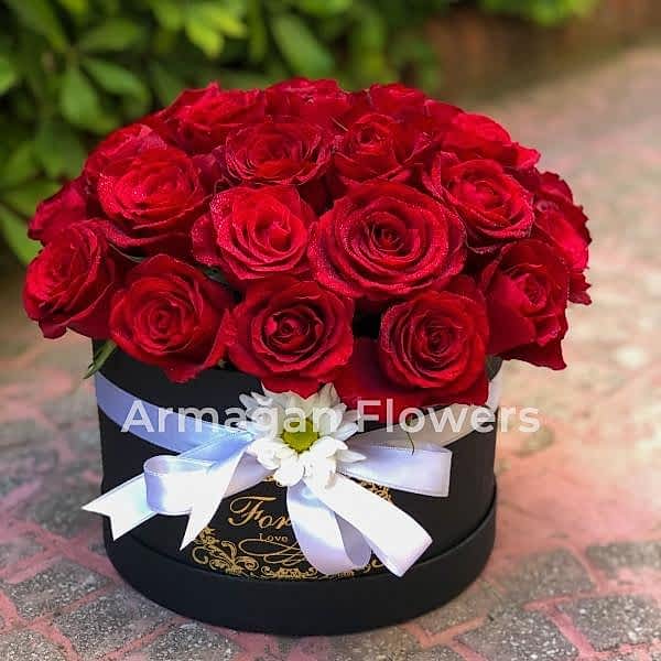 Alanya çiçekçi - Kutu İçerisinde 25 Gül