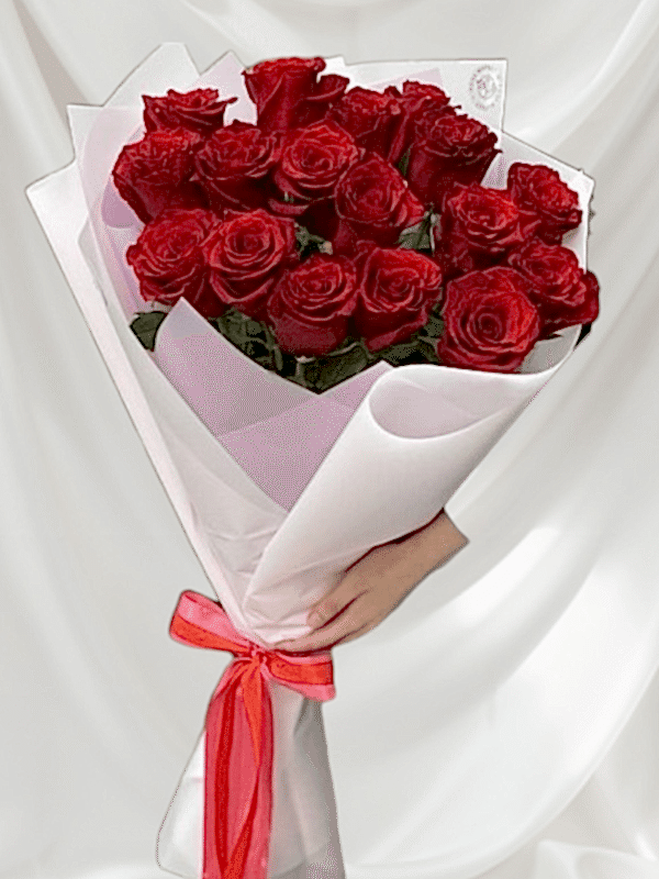  Alanya Blumenbestellung - 17 Red Roses Bouquet 