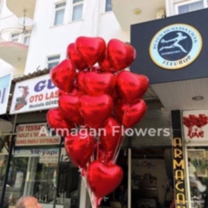  Alanya çiçek gönder - 21 Kalp Balonlar